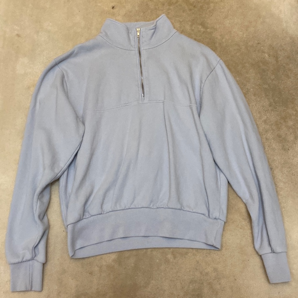 Brandy Melville zip up hoodie- womens and in great condition